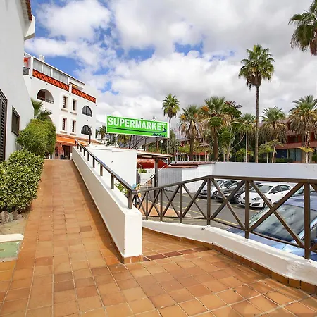 Robert Playa De Americas Apartman *